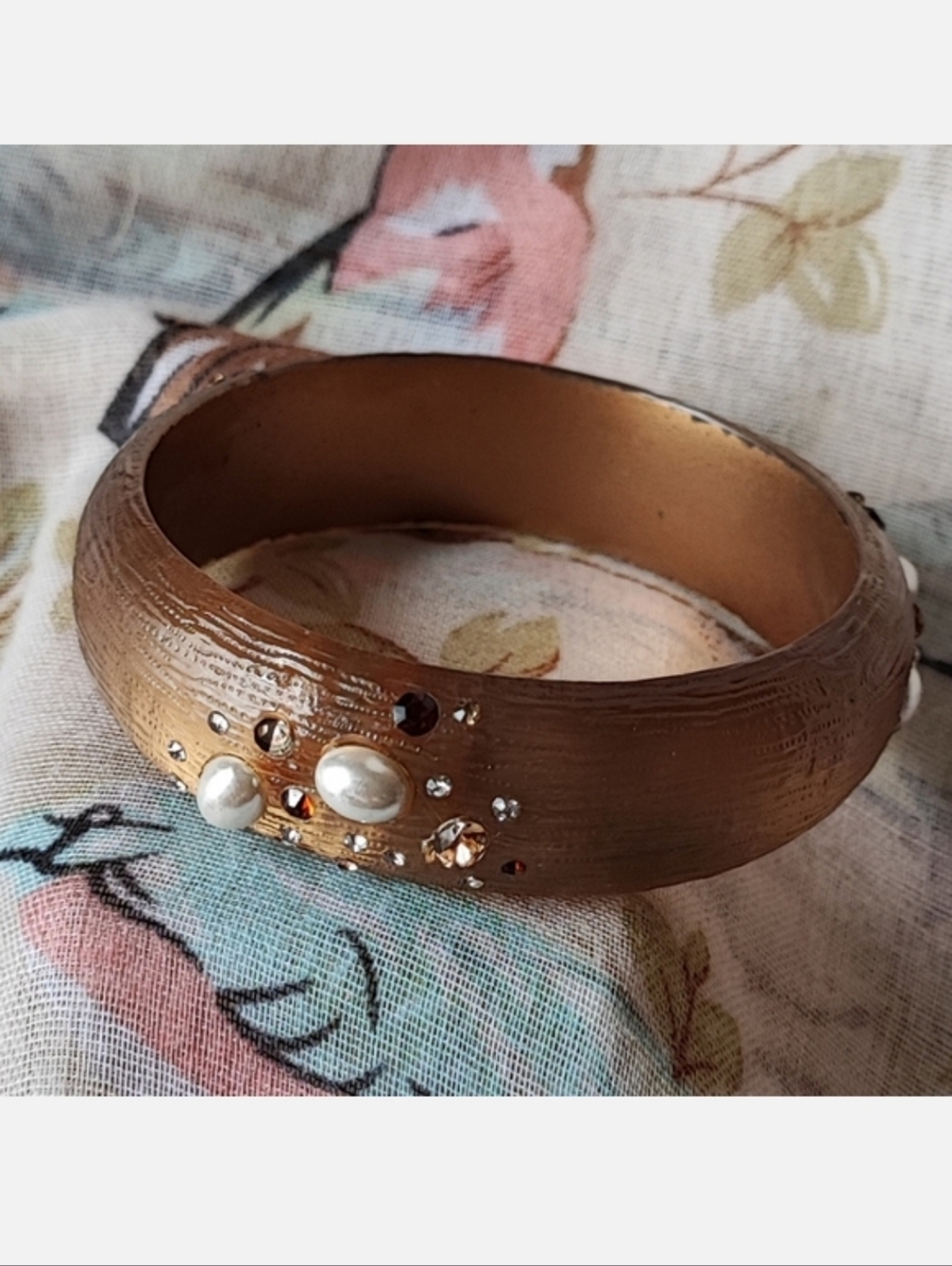 Matte Lucite Rhinestone Bangle Bracelet Unsigned Topaz Honey Faux Pearls
